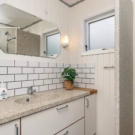 Semesterbostad 6 Person In Hals-by Traum *